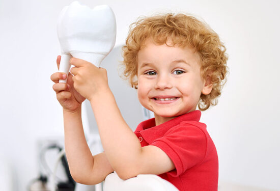 Dentista especialista en extracción de muelas de juicio Extracción muela de juicio